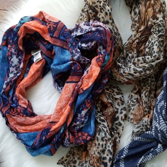 Scarve  bundle - Picture 2 of 3